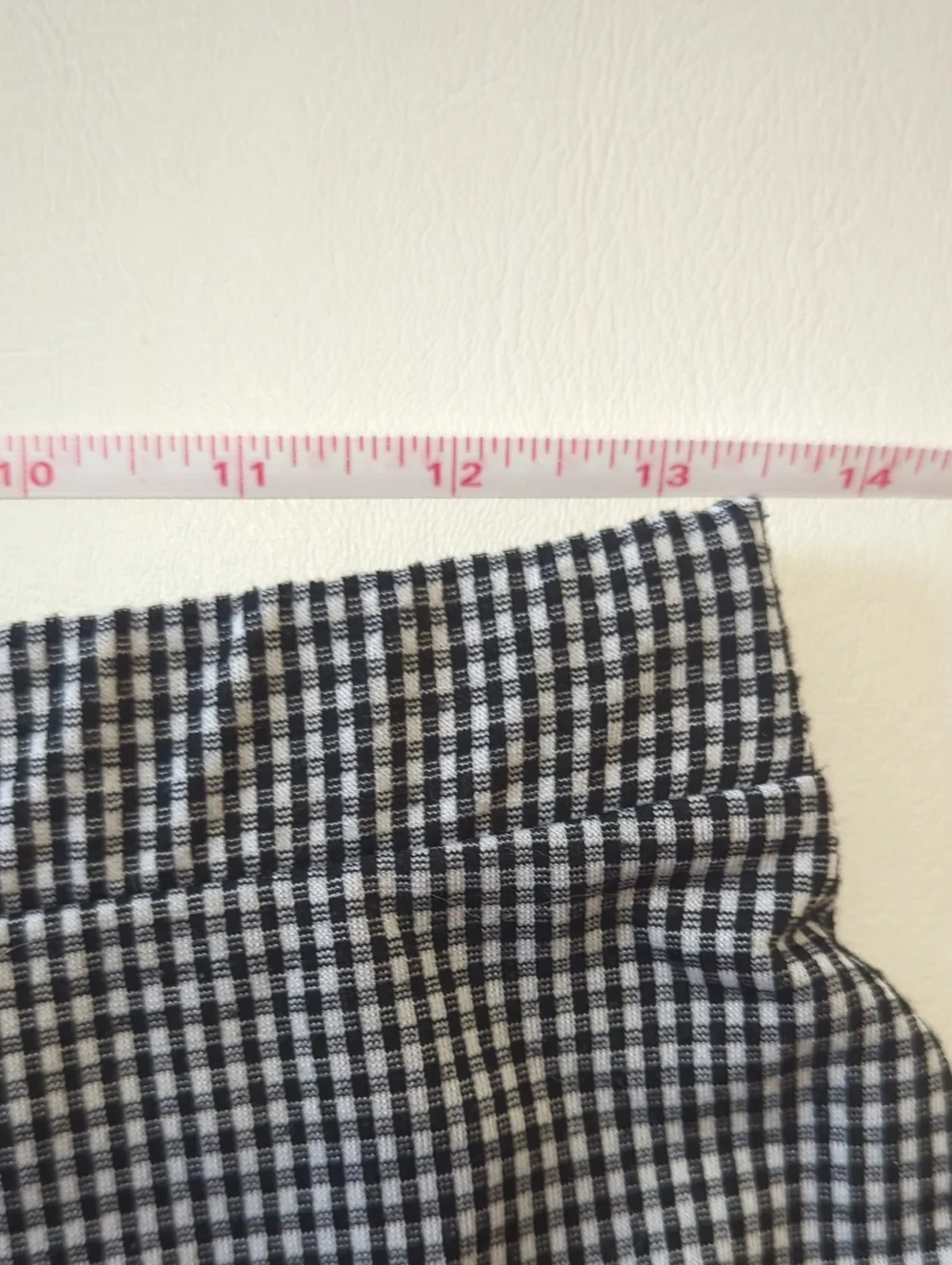 2/$20 Urban Romantics Size Medium Black And White Plaid Pleated Mini Skirt Fall